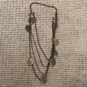 Beautiful leaf metal necklace🌿🍃